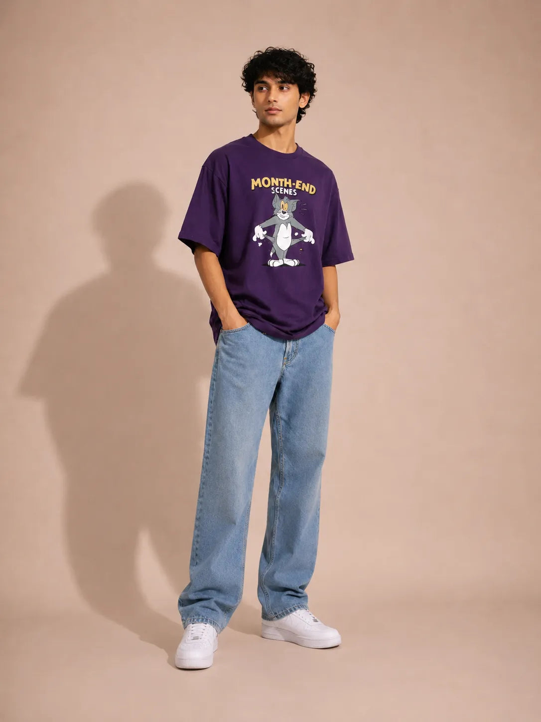 Month-End Broke Tom – Oversized T-Shirt