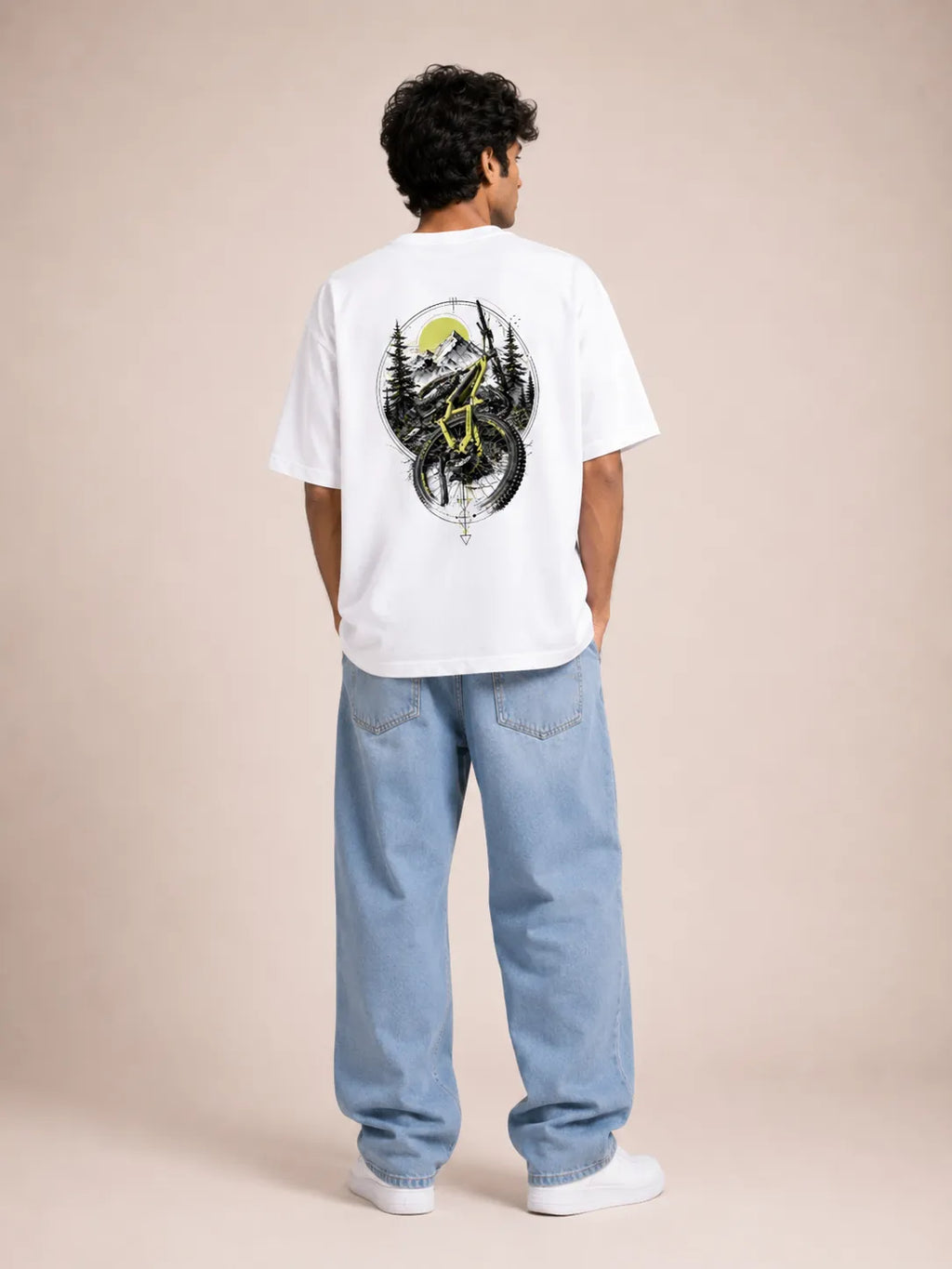 Adventuscluve Unisex Oversized T-Shirt
